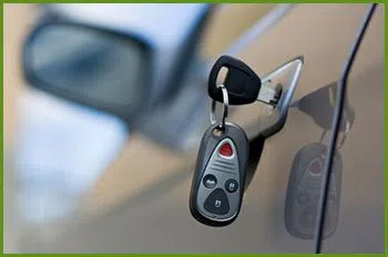 Neighborhood Locksmith Services South Houston, TX 713-470-0747 - 18-car-unlock